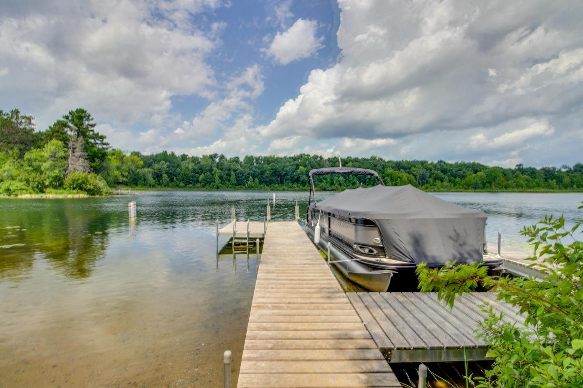 Beautiful Breezy Point Home With Beach And Dock! Pequot Lakes Exterior photo